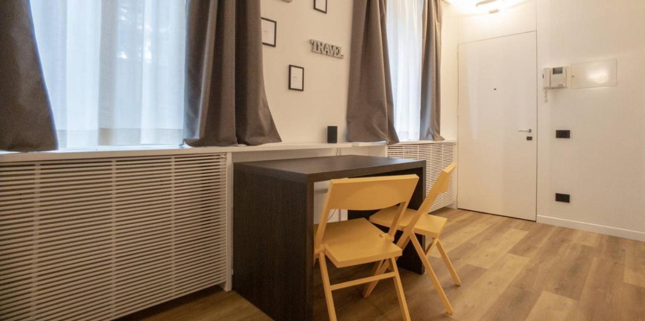 Madonnina Apartment Мілан Екстер'єр фото