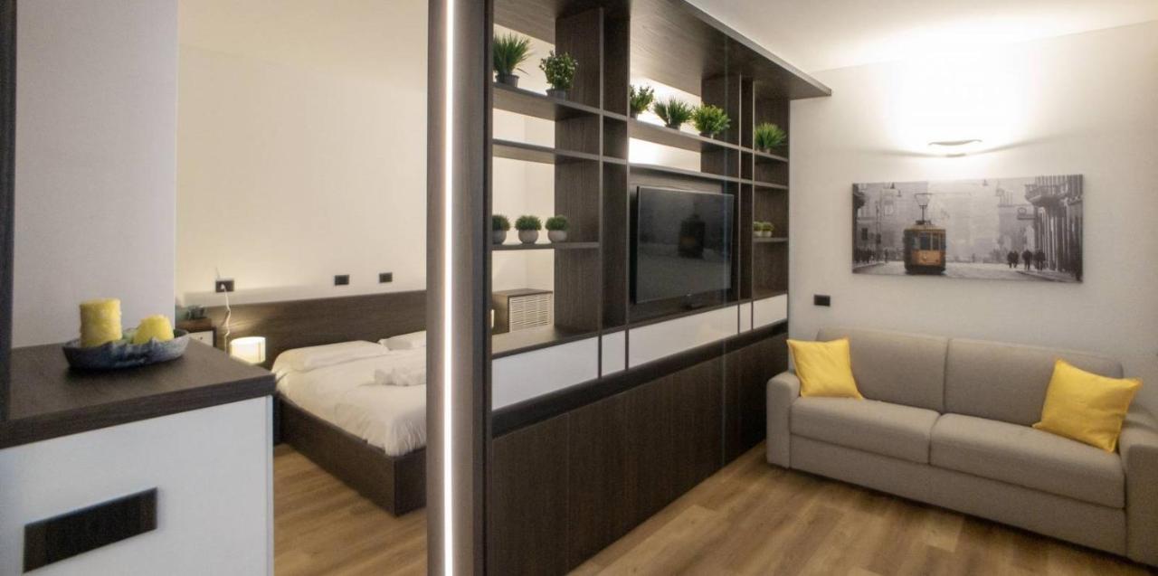 Madonnina Apartment Мілан Екстер'єр фото