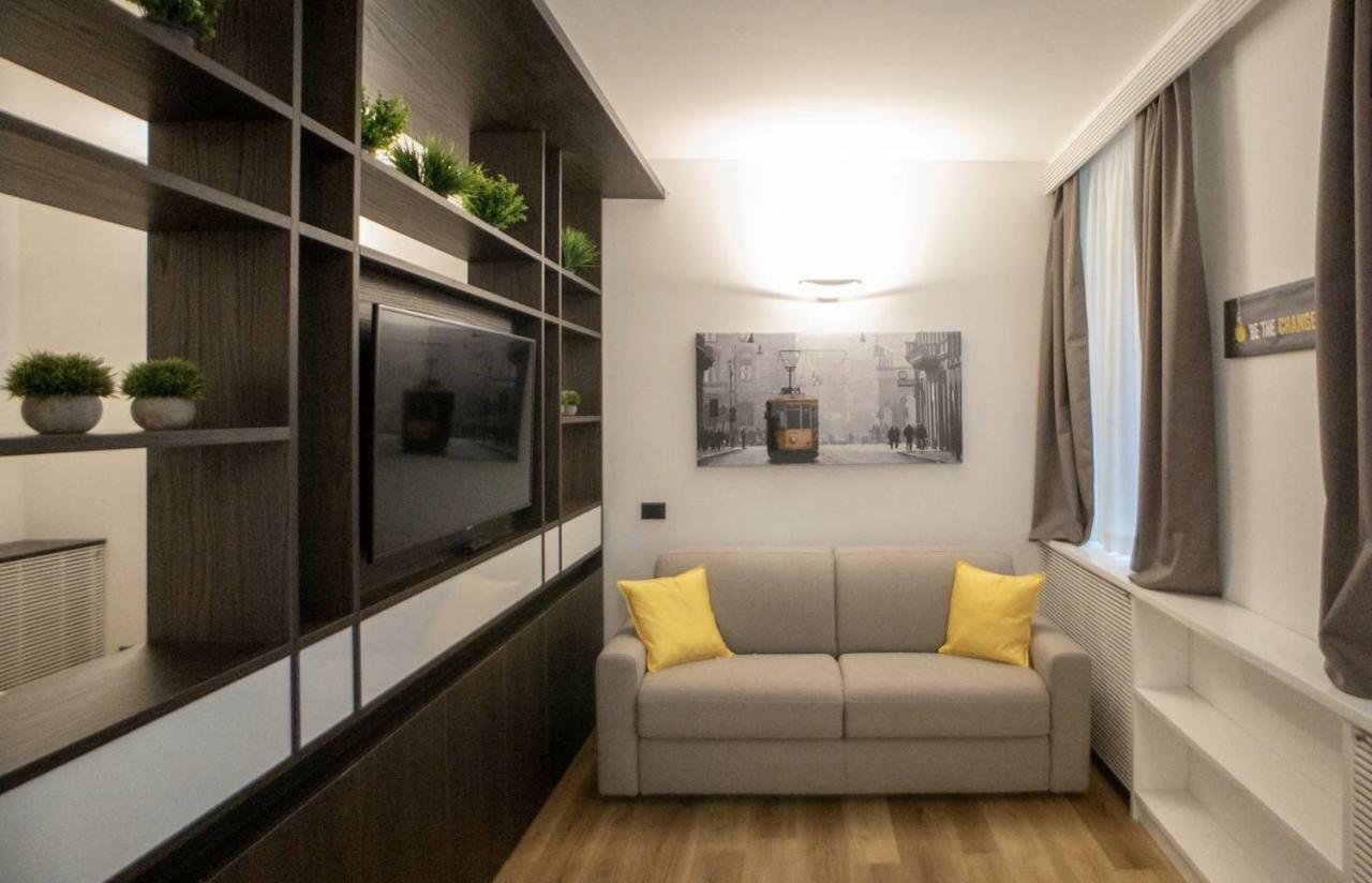 Madonnina Apartment Мілан Екстер'єр фото